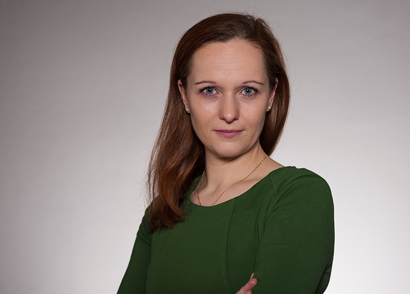 Die Neurobiologin, Coachin, Yoga-Lehrerin und Autorin Kathrin Marter